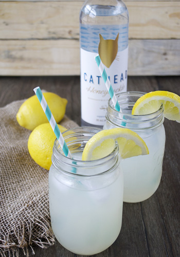 Honeysuckle Lemonade Drink